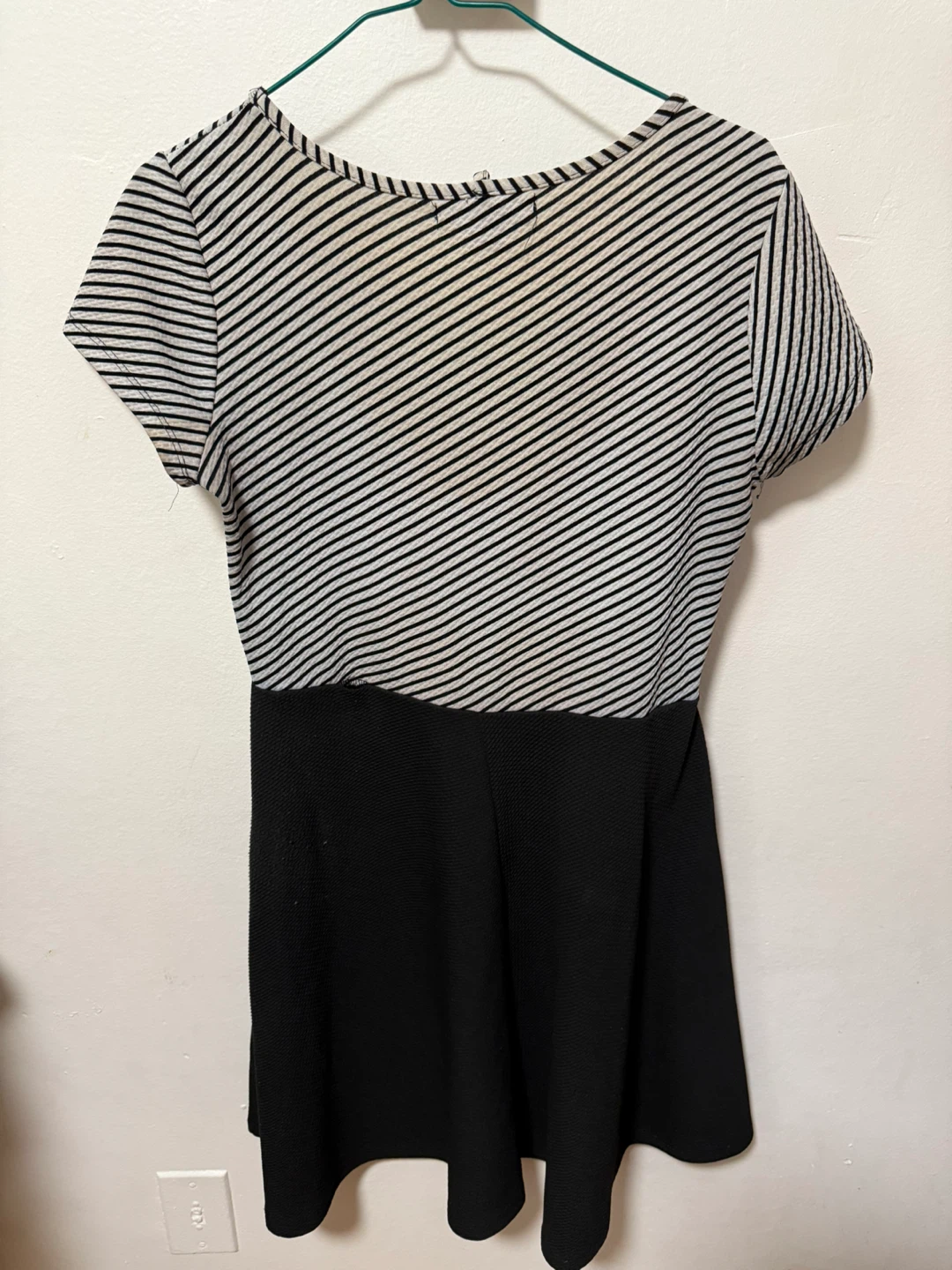 IMPRESS! Striped and Black Dress - Size M/M - photo 3