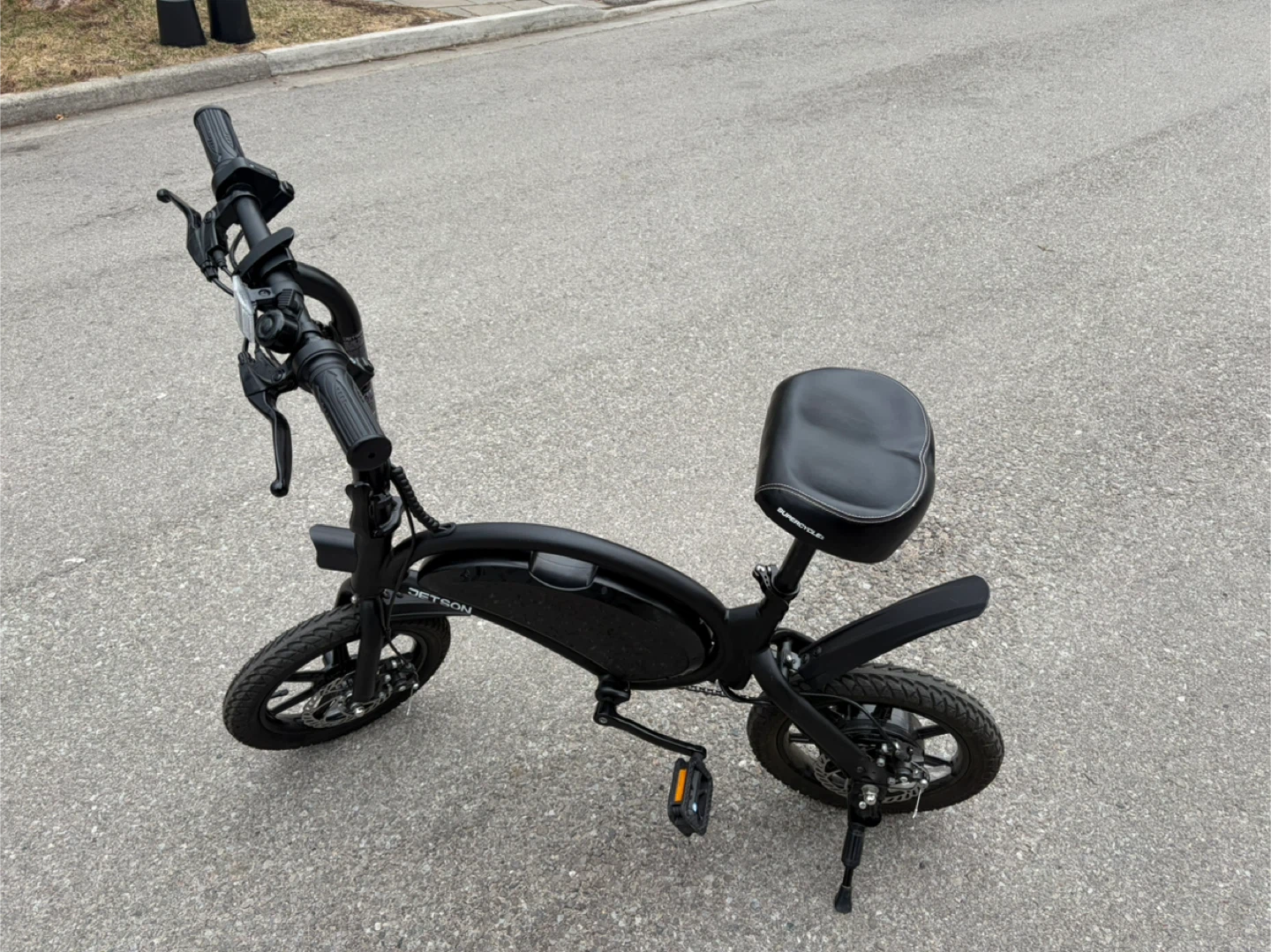 Jetson Bolt Pro Electric Bike (2023) – Like New