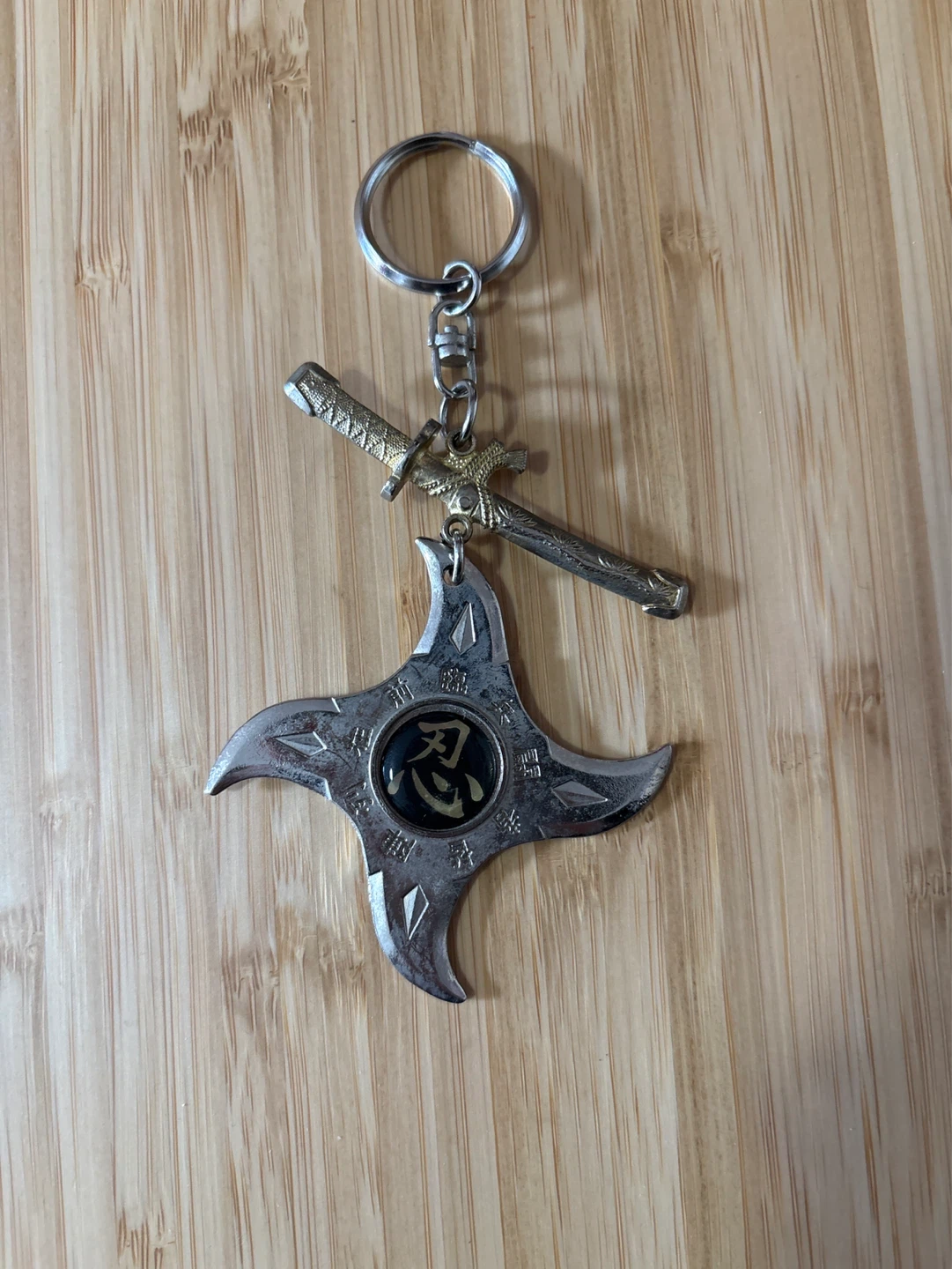 Shuriken keychain