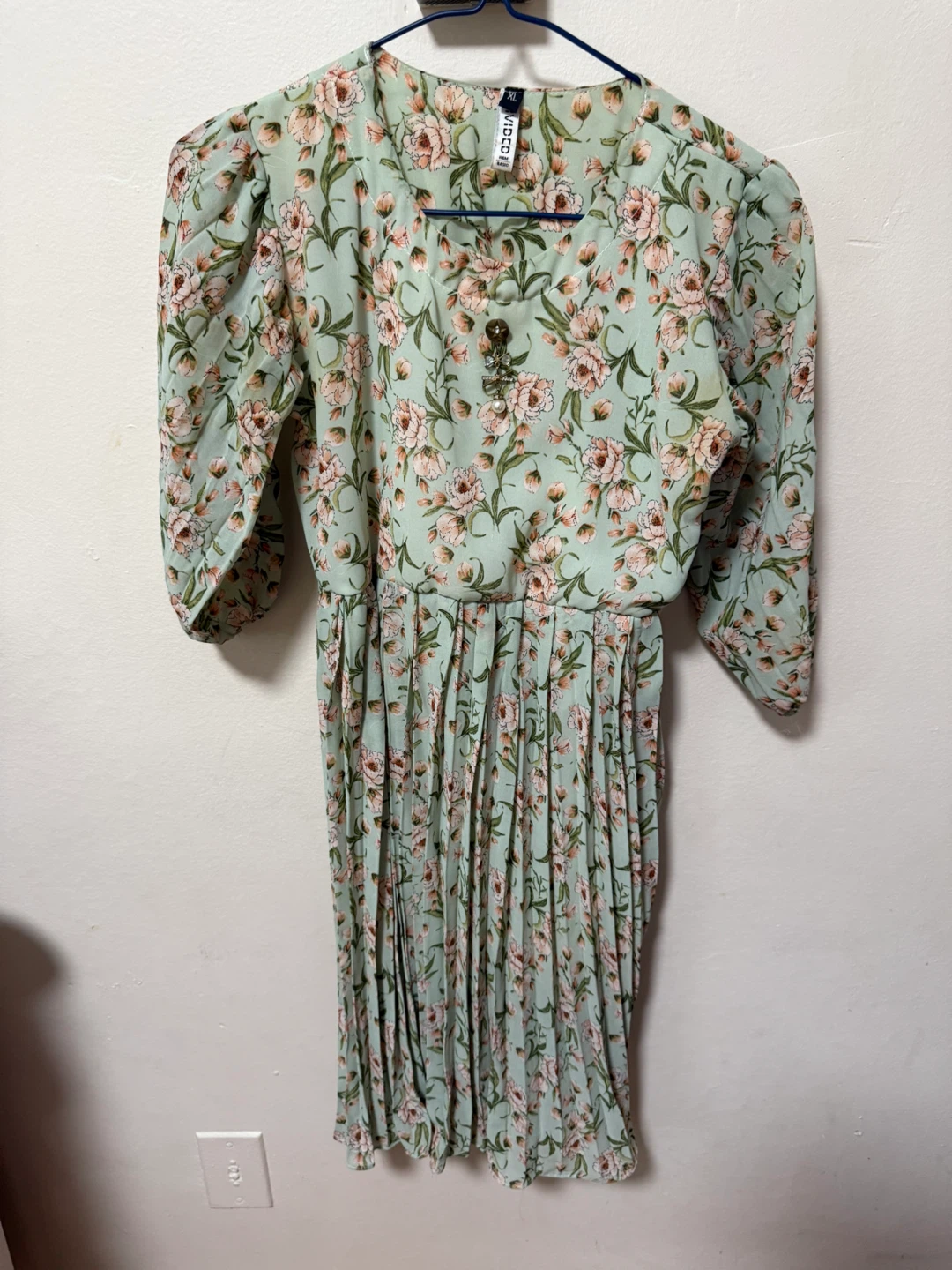 Divided H&M Floral Pleated Dress - XL