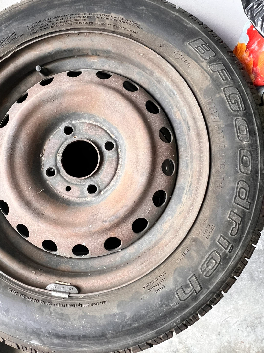 Douglas Performance GT-H All-Season Radial Tires - 205/60R15 - photo 3