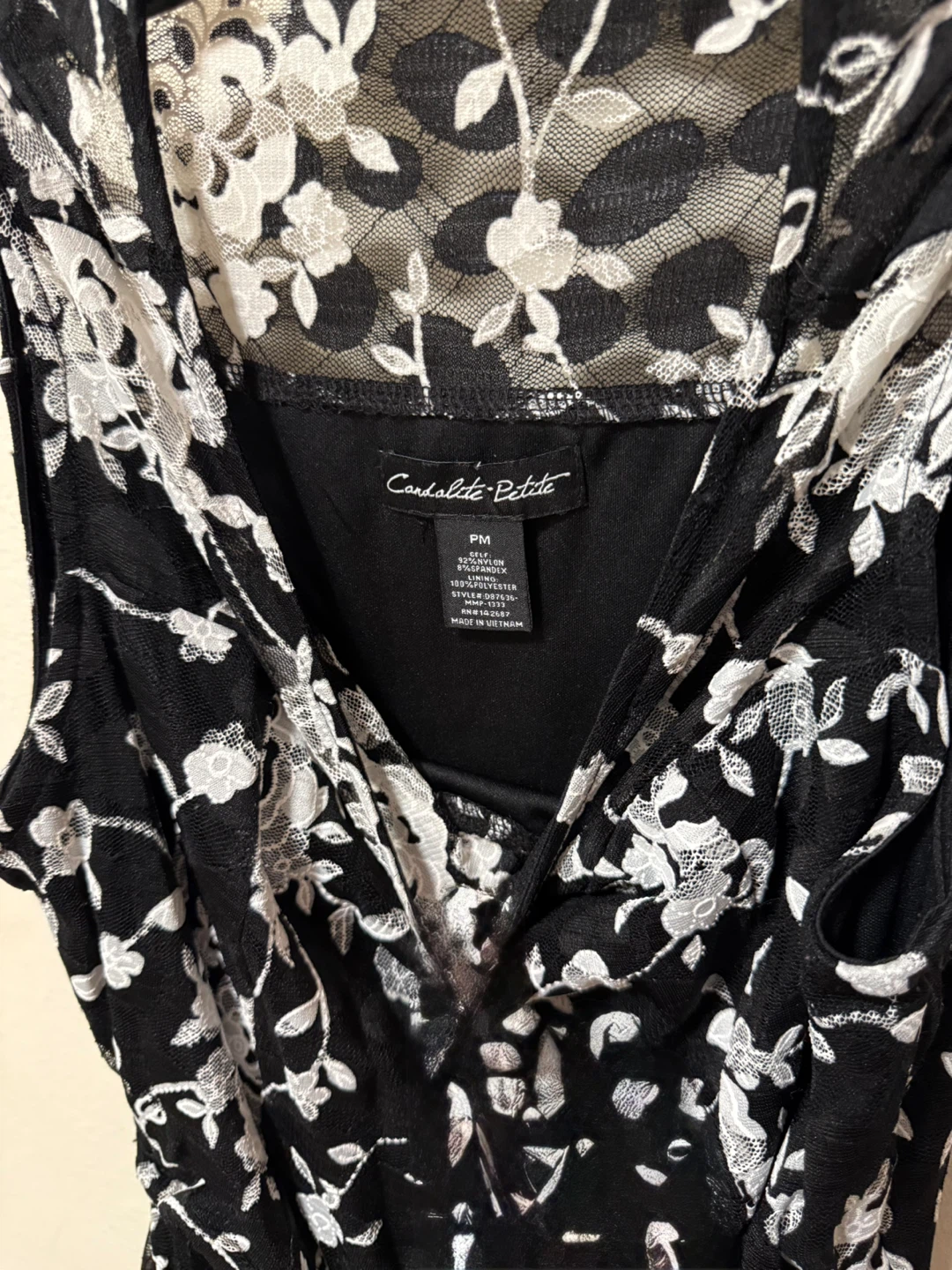 Candalite Petite Black Floral Lace Dress PM - photo 3