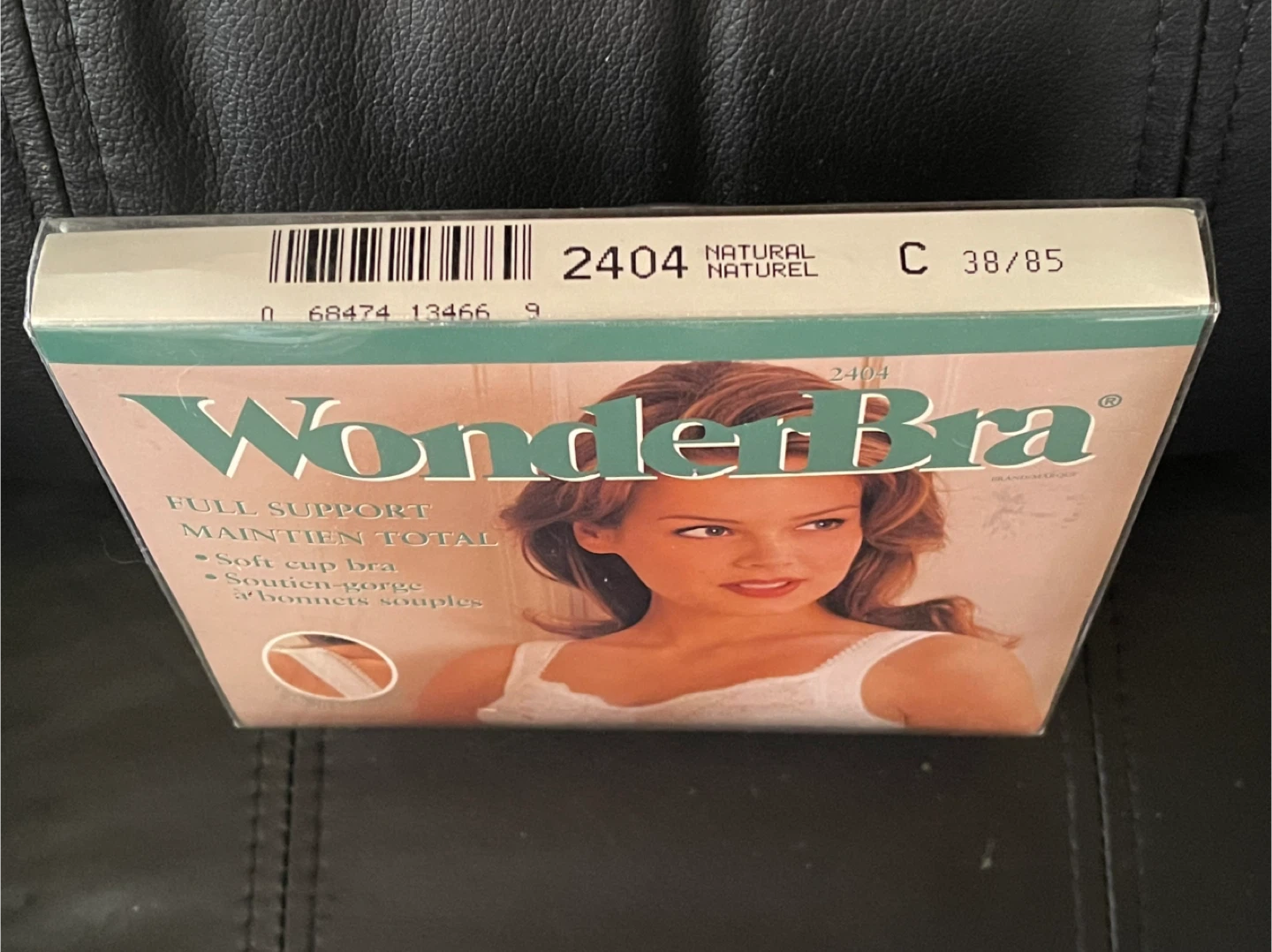 NEW WonderBra Full Support Soft Cup 38C - photo 3