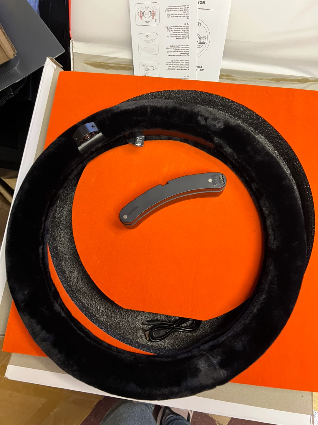 AUTOWOEL Wireless Smart Heated Steering Wheel Cover S03 - photo 4