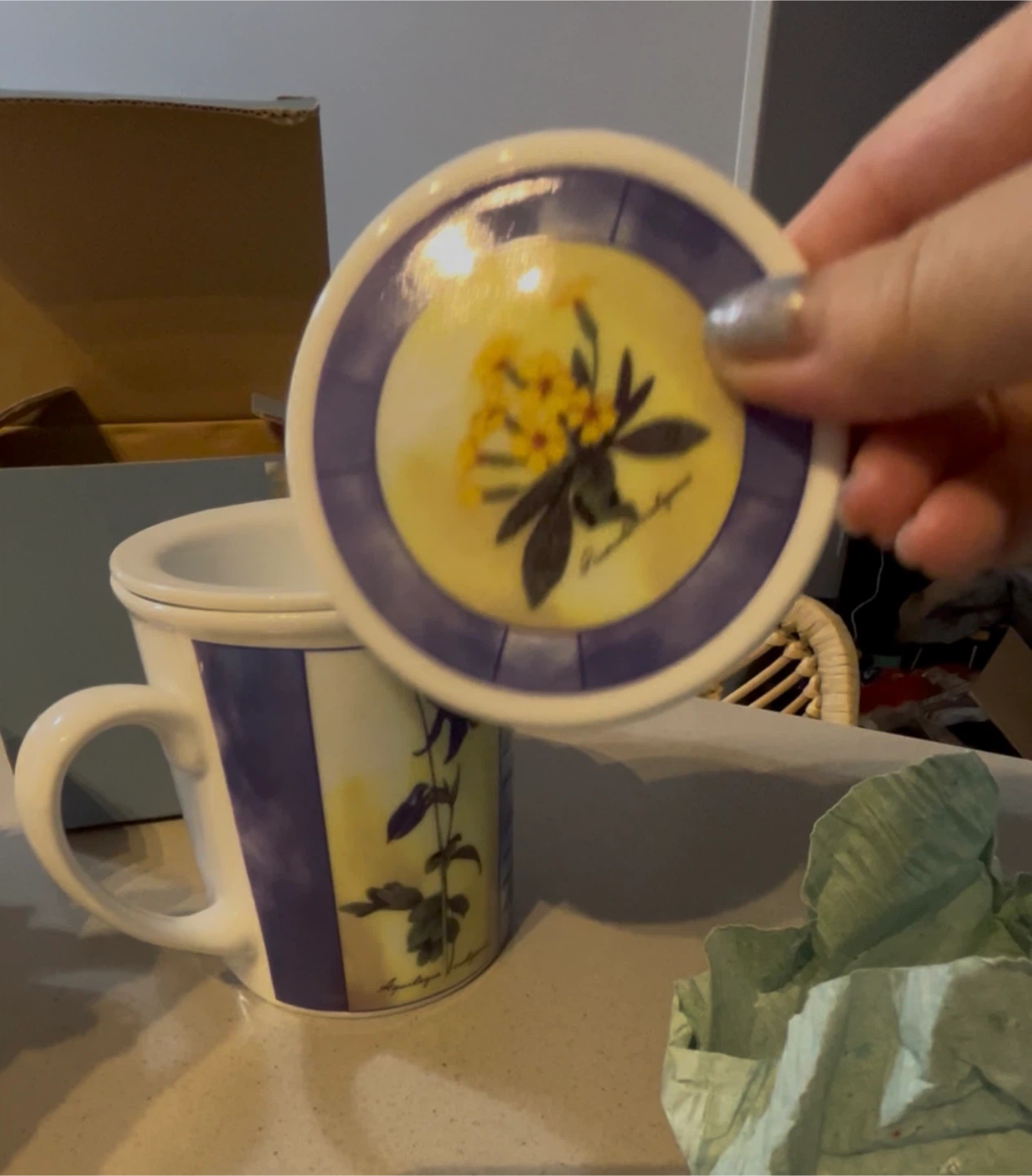 Decorative Tea Mug with Infuser and Lid - photo 4