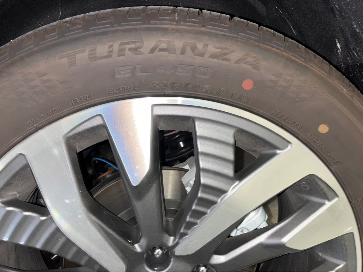 Bridgestone Turanza EL450 Tires (Set of 4) - 235/50R19 99V