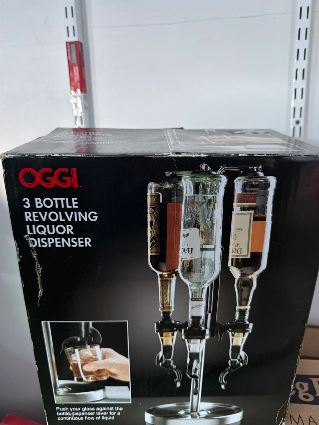 OGGI 3 Bottle Revolving Liquor Dispenser