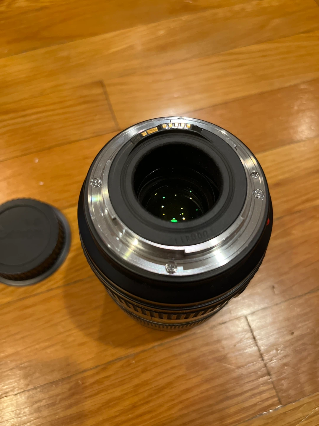 Canon EF 28-70mm f/2.8 L Ultrasonic Lens - photo 3