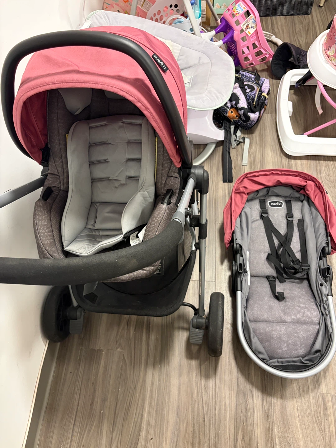 Evenflo Pivot Modular Travel System Stroller