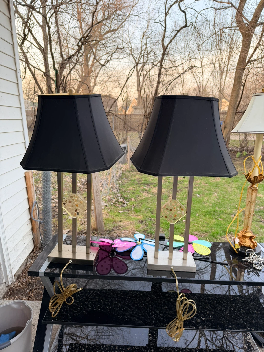 Set of 2 Black Table Lamps