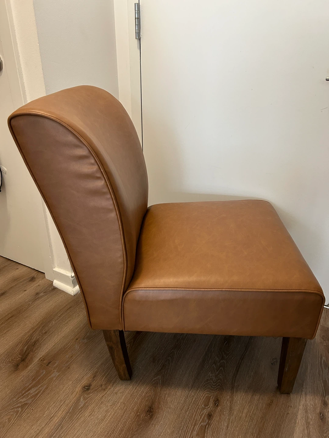 Clifton Upholstered Accent Chair Saddle Faux Leather - photo 2