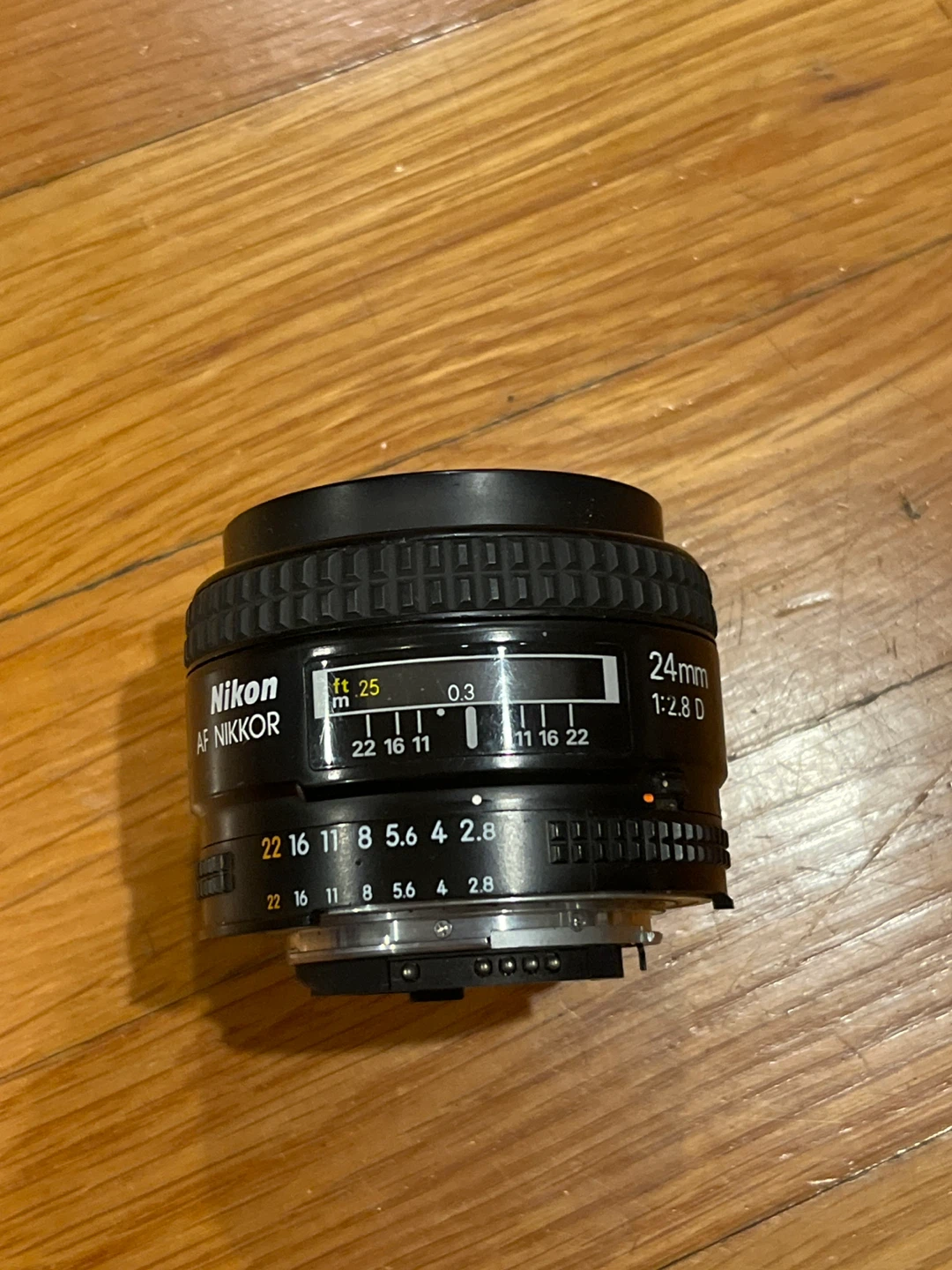 Nikon AF Nikkor 24mm f/2.8 D Lens