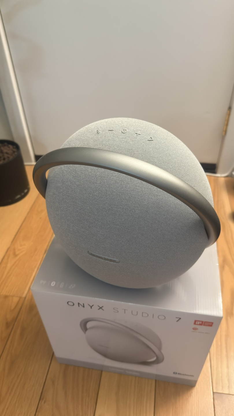 Harman Kardon Onyx Studio 7 Bluetooth Speaker - photo 2