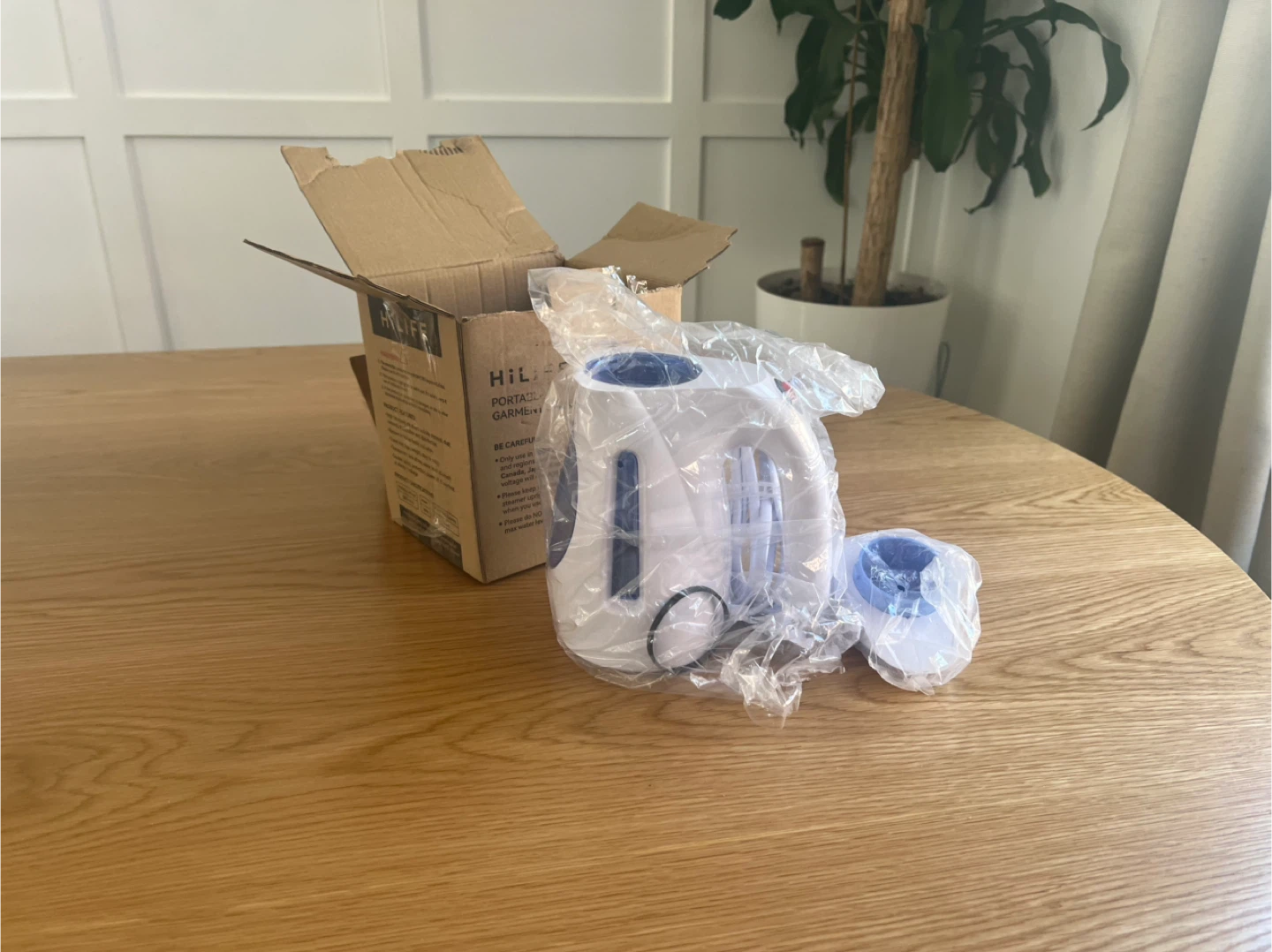 Portable Clothes Steamer - photo 5