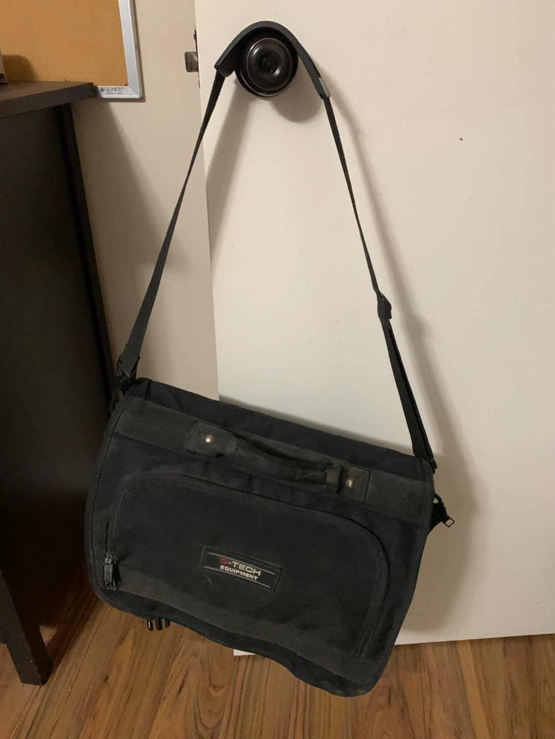 Black G-Tech Equipment Messenger Bag - photo 2