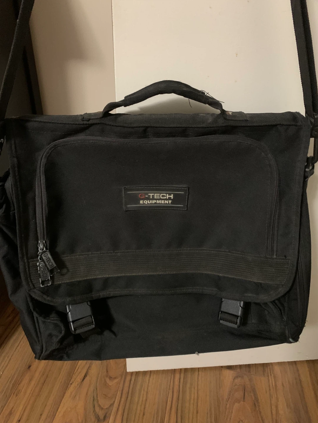 Black G-Tech Equipment Messenger Bag - photo 4