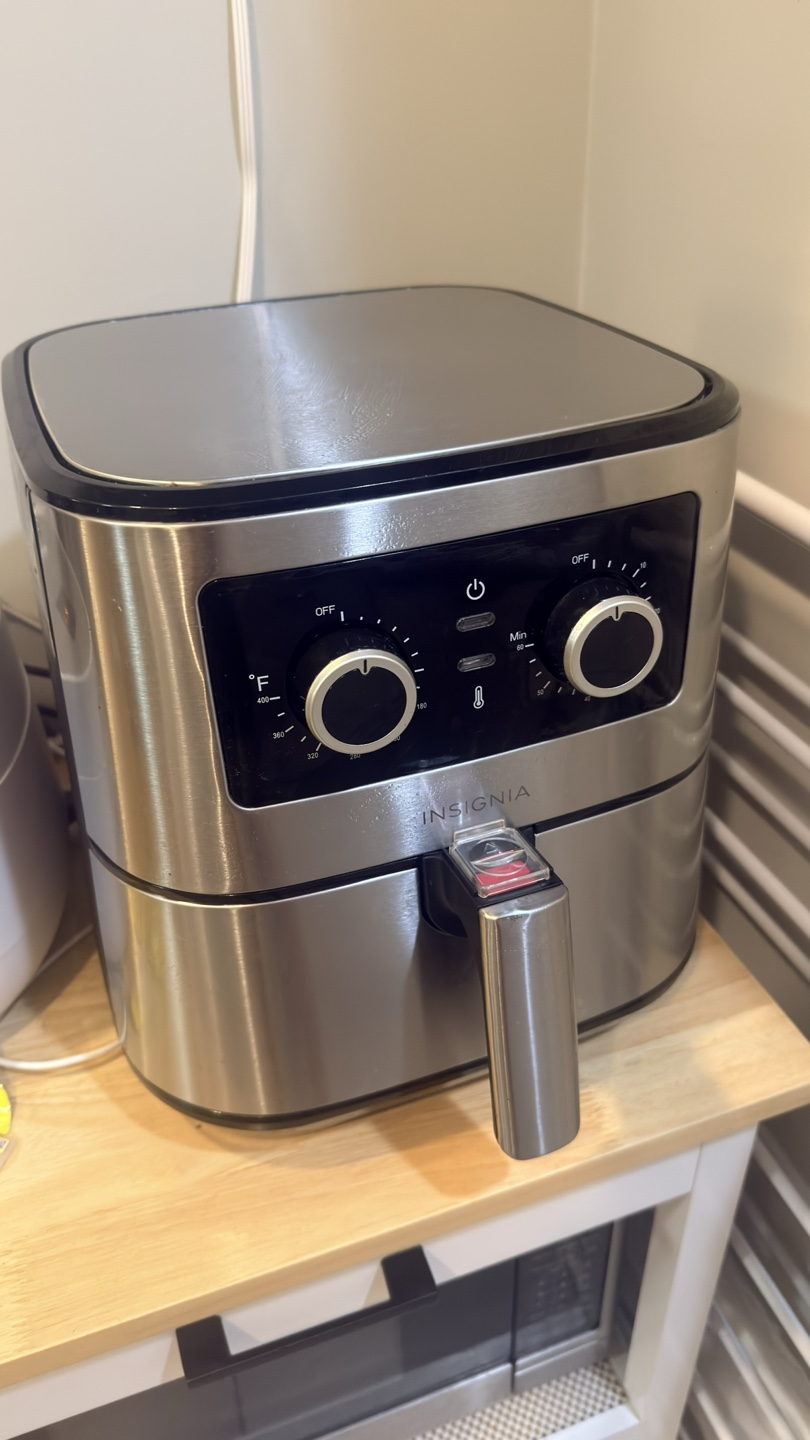 Insignia Stainless Steel Air Fryer 5qt - photo 3