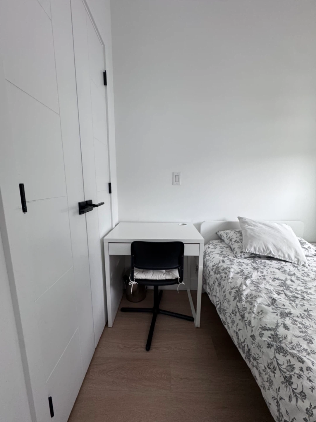 White Twin Bed Frame with Headboard - photo 2