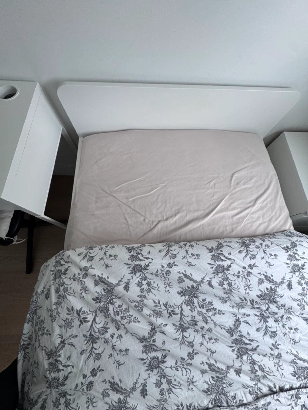 White Twin Bed Frame with Headboard - photo 3