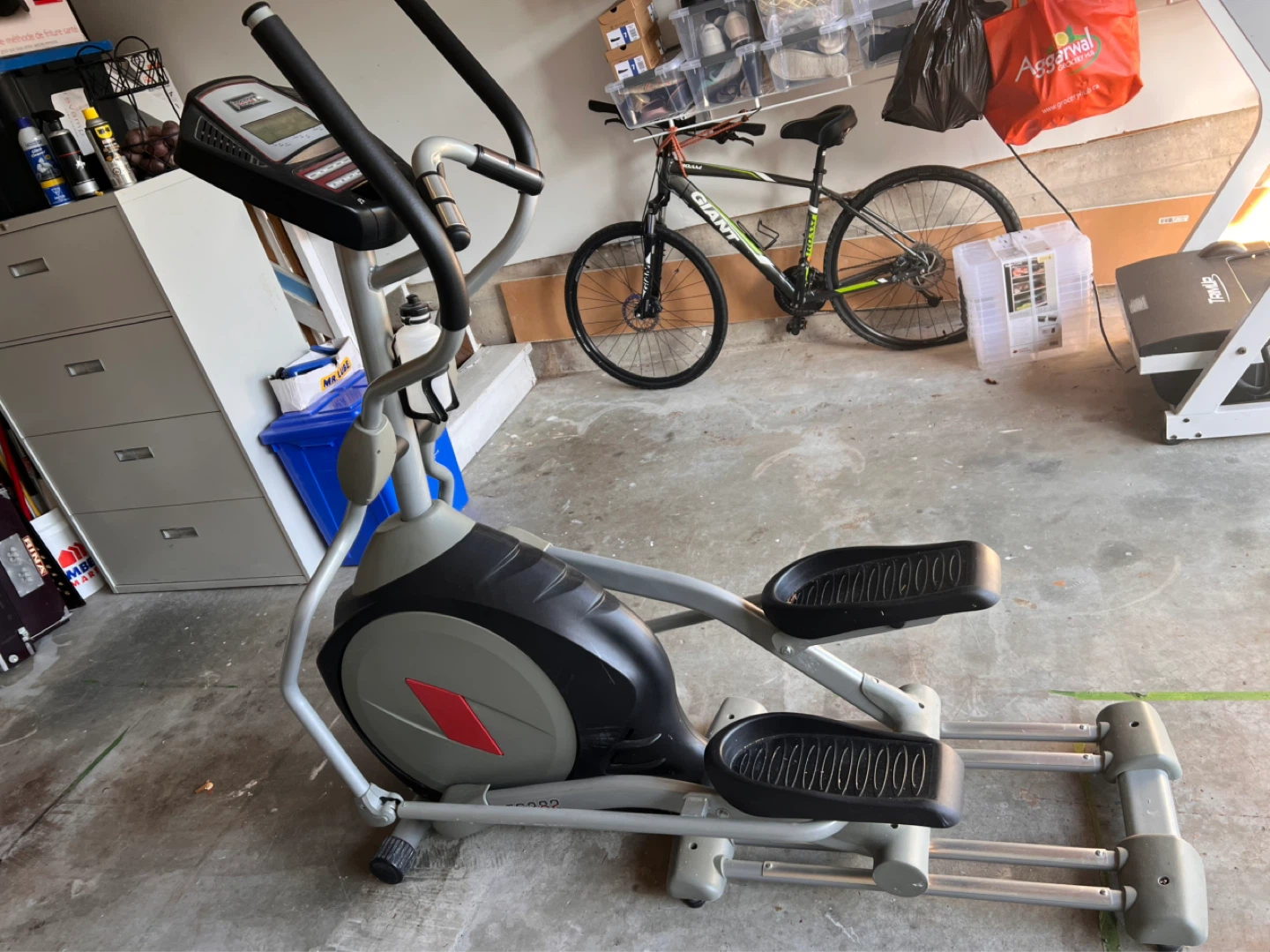 Free Spirit FS282 Elliptical Trainer - photo 3