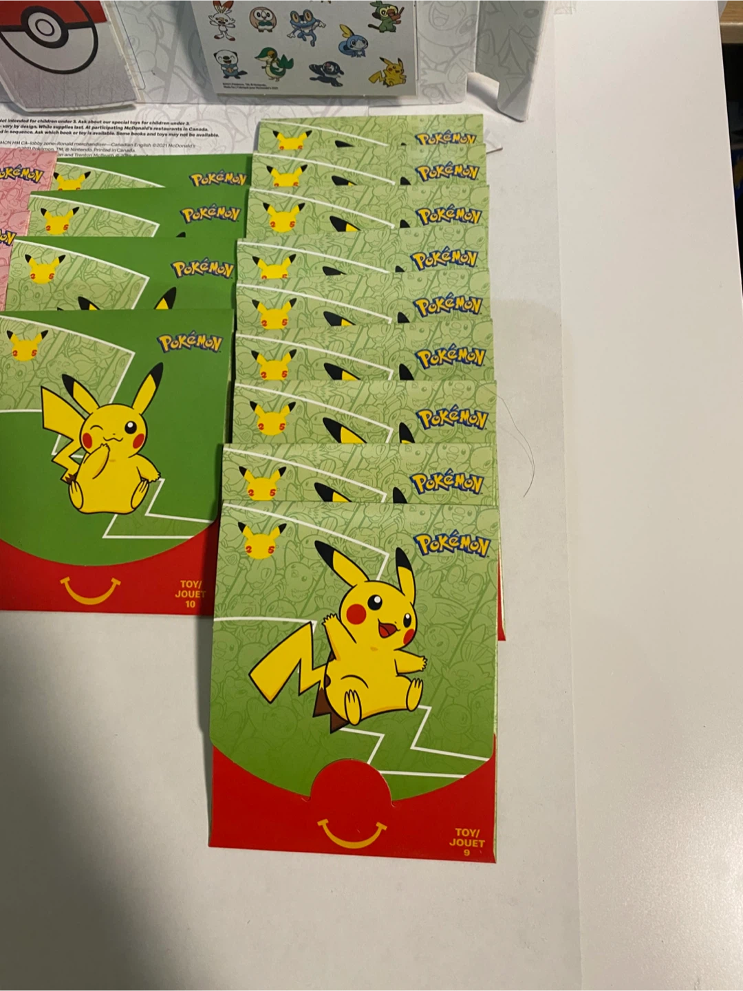 mcdonald’s pokemon display & cards*SEALED* (delivery available) - photo 3