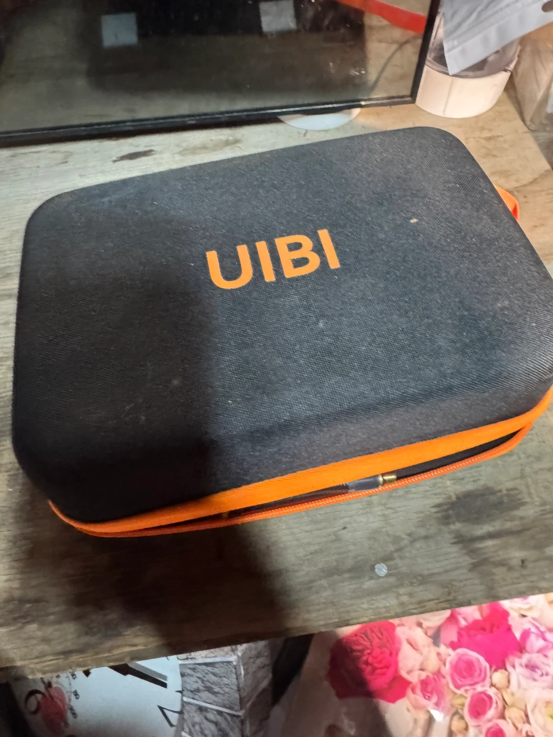 UIBI X7 Portable Car Battery Jump Starter - photo 5