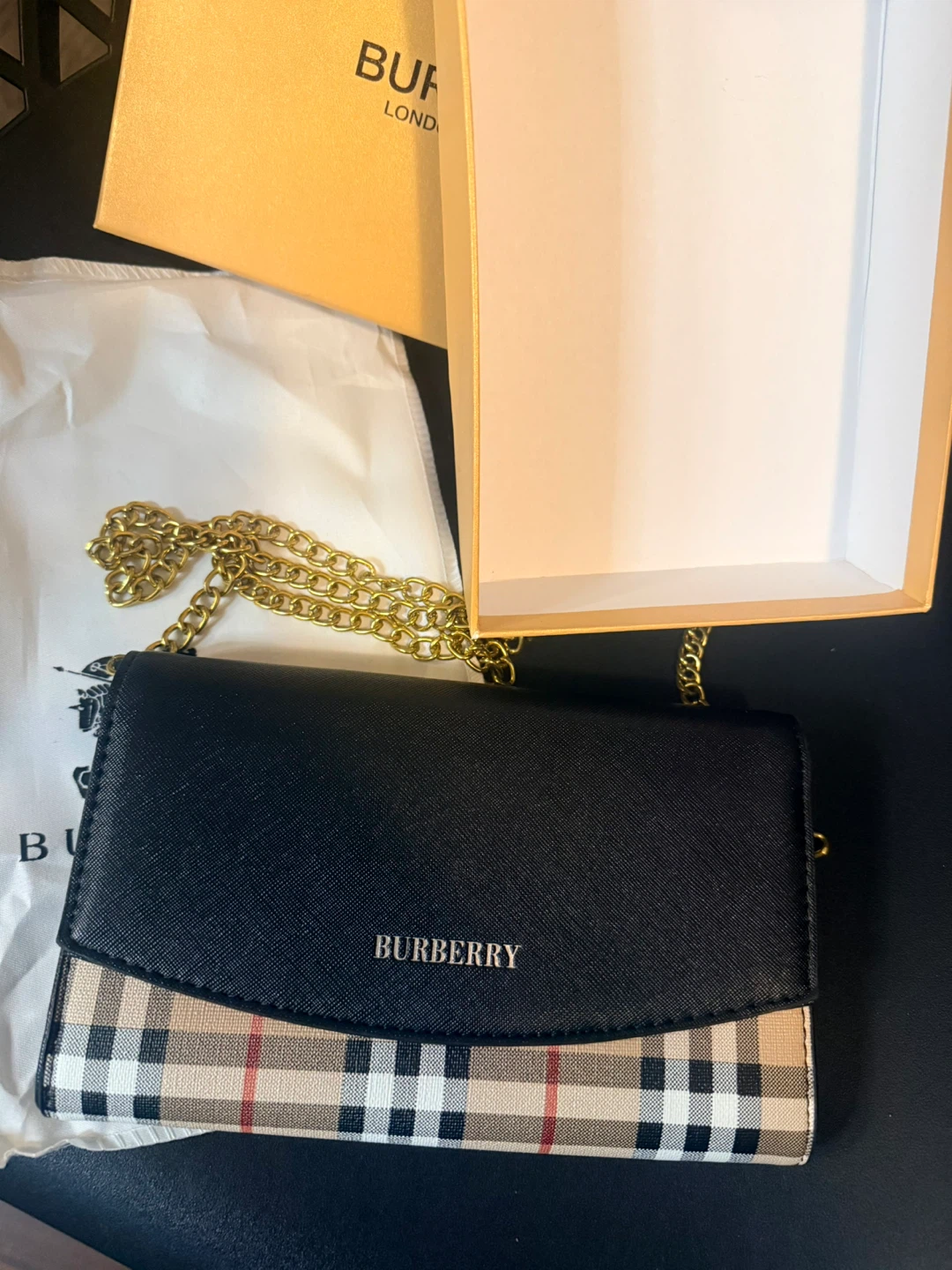 Burberry purse  Check Accent - photo 3