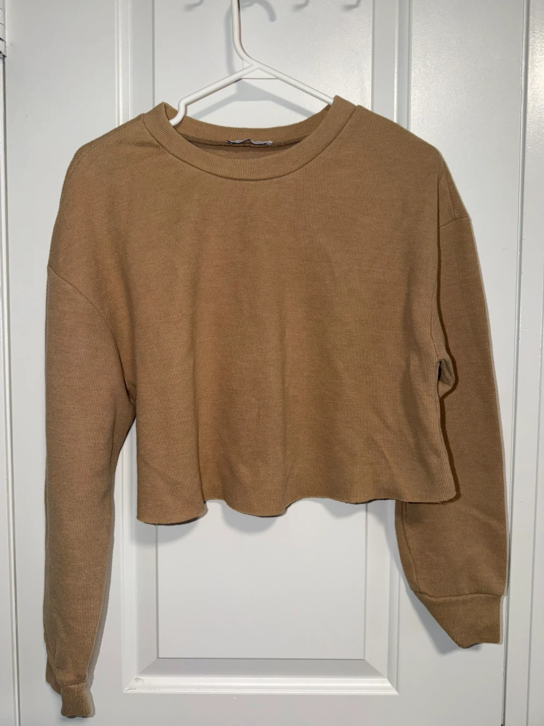 Brown Ribbed Cropped Sweatshirt