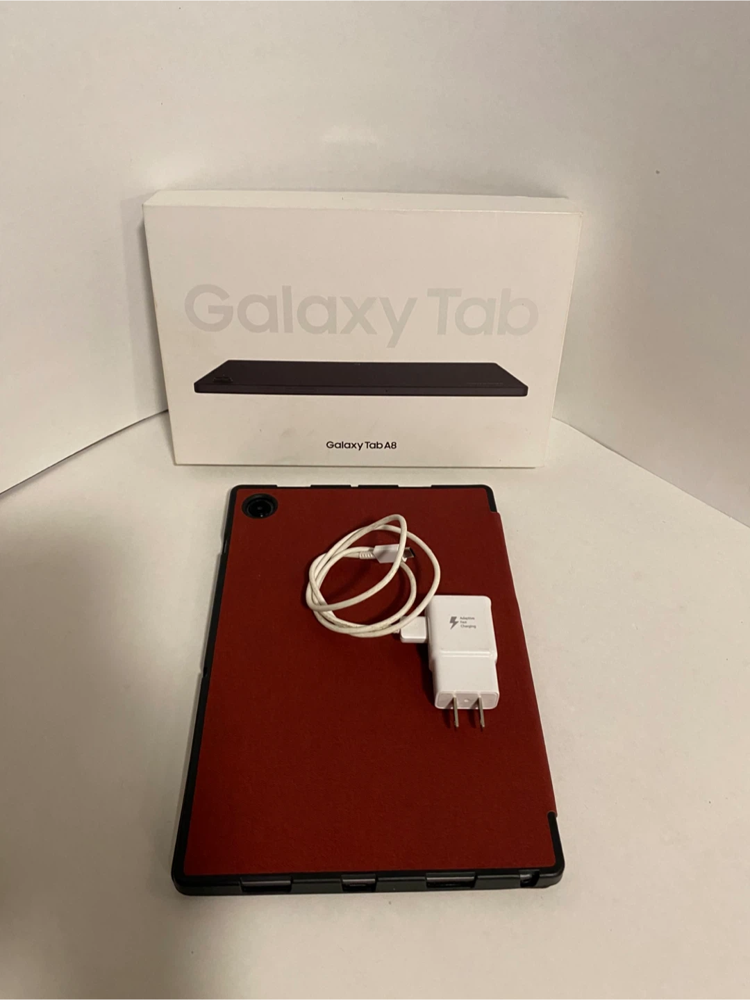 Samsung galaxy tablet A8 sm-x200(delivery available)