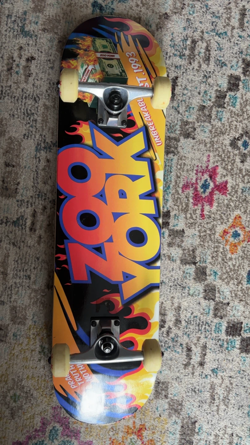 Limited edition zoo york skateboard - photo 2