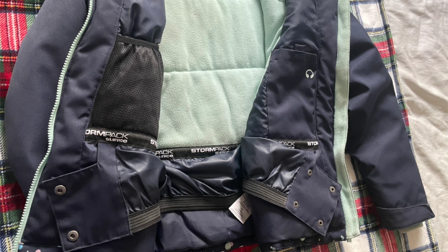 Stormtech insulated Snowsuit Jacket and Bib Pants - photo 5