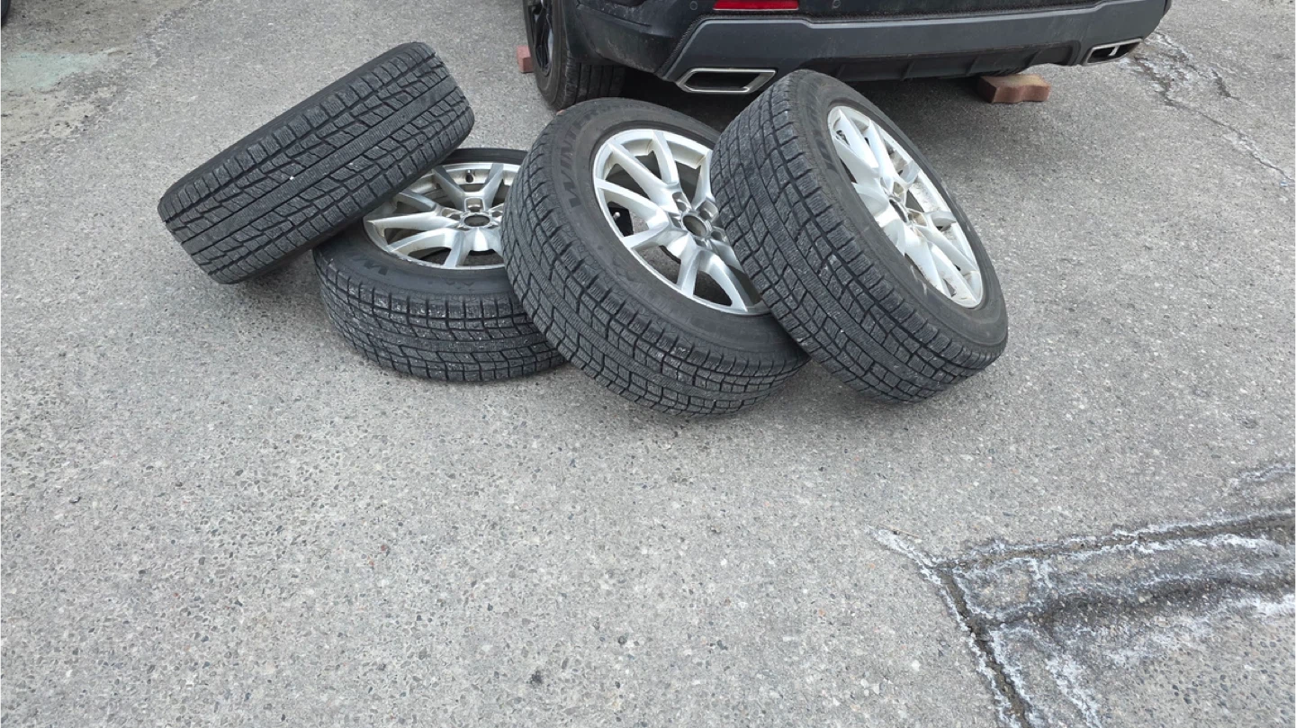 235/60R18 Tires on Rims
