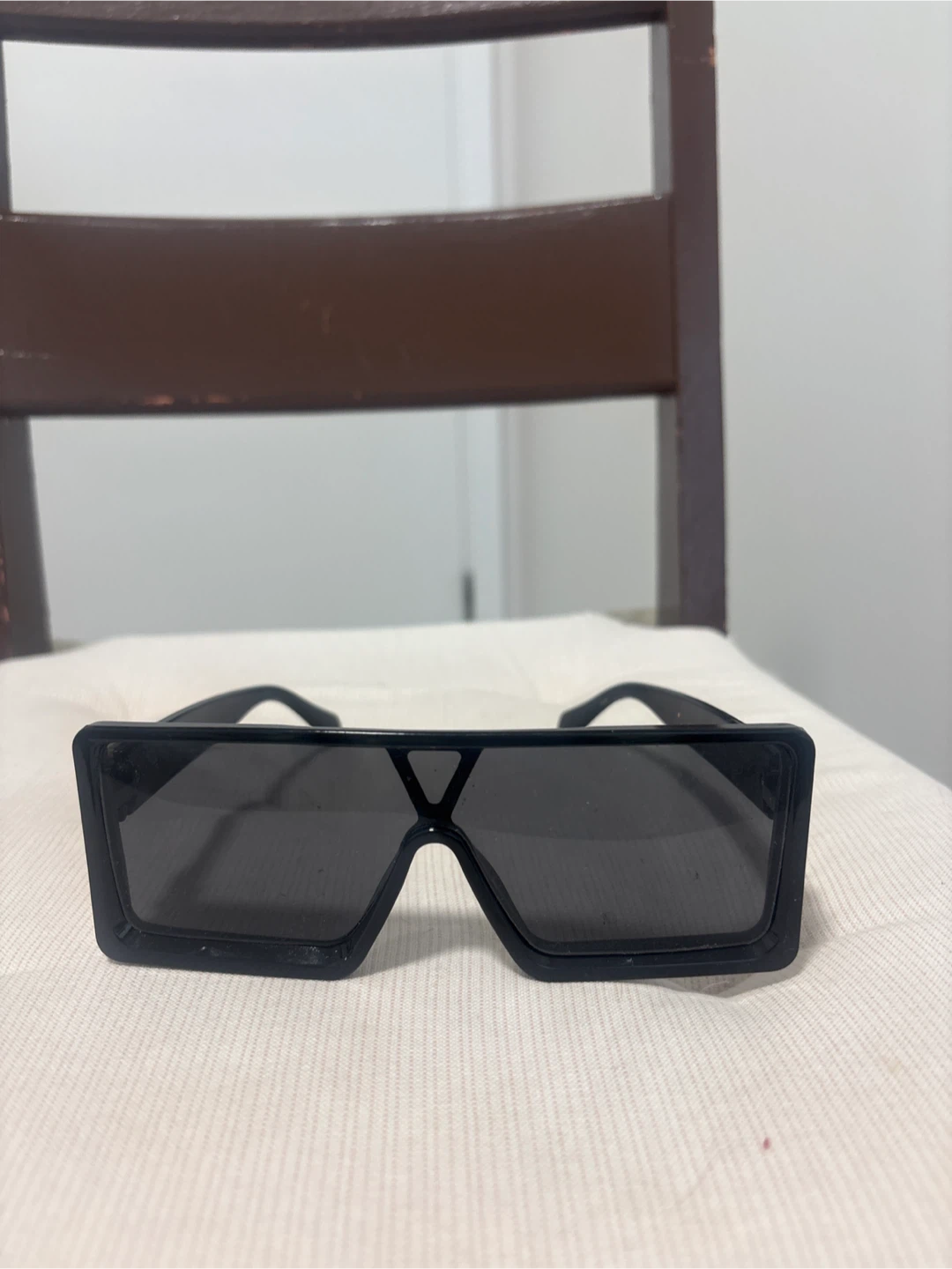 Black Square Sunglasses