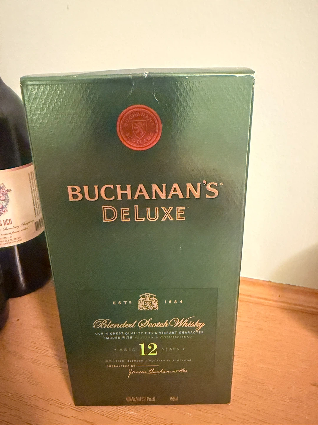 Buchanan's Deluxe 12 Year Old Blended Scotch Whisky Box