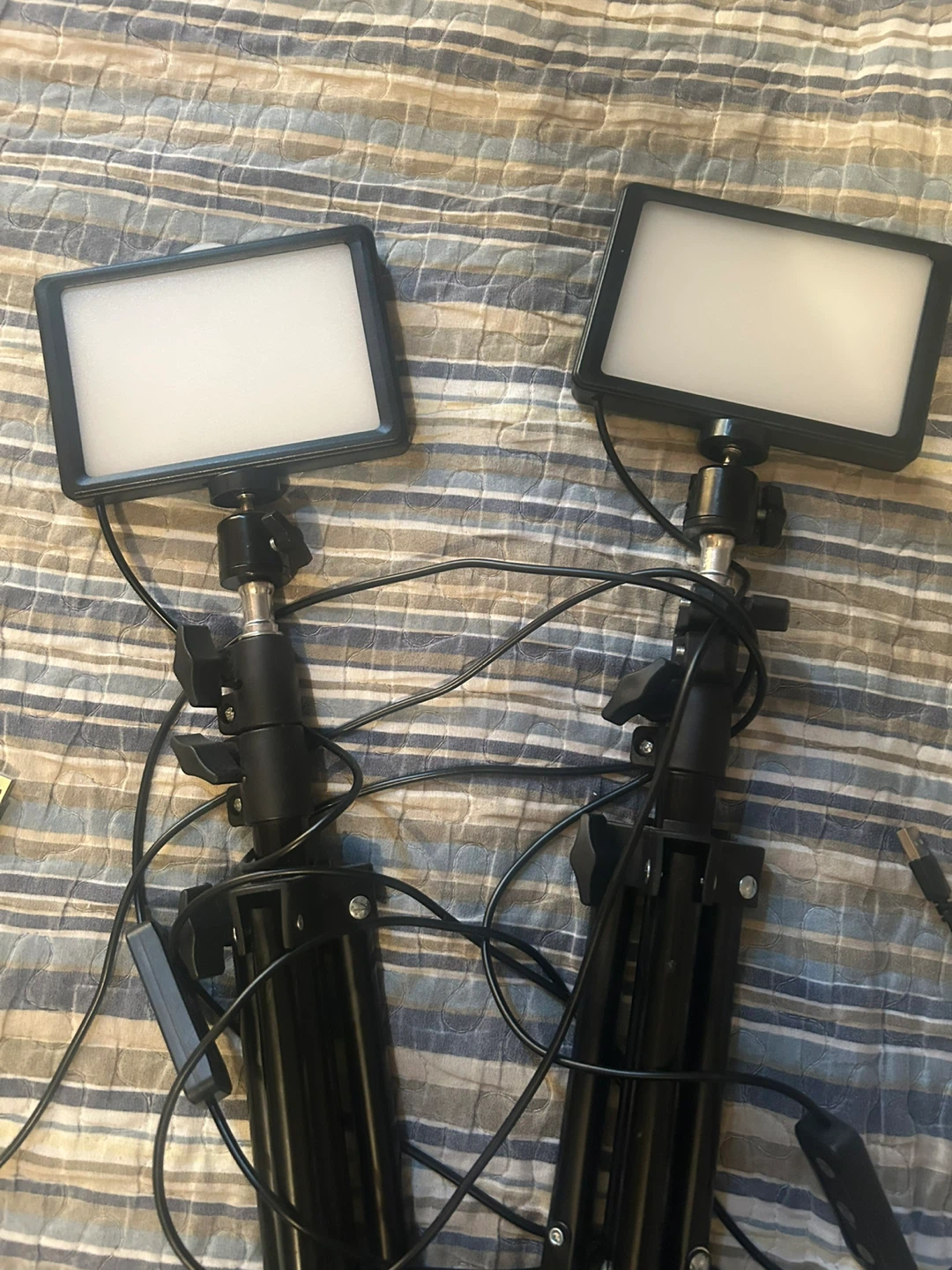 2 LED Video Lights with Stands - photo 2