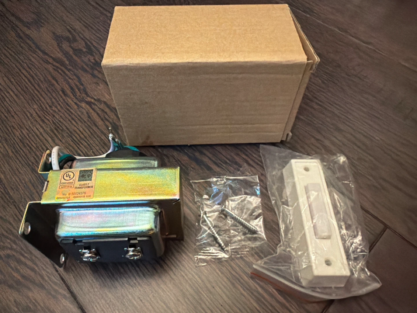 Doorbell Transformer and Button Kit