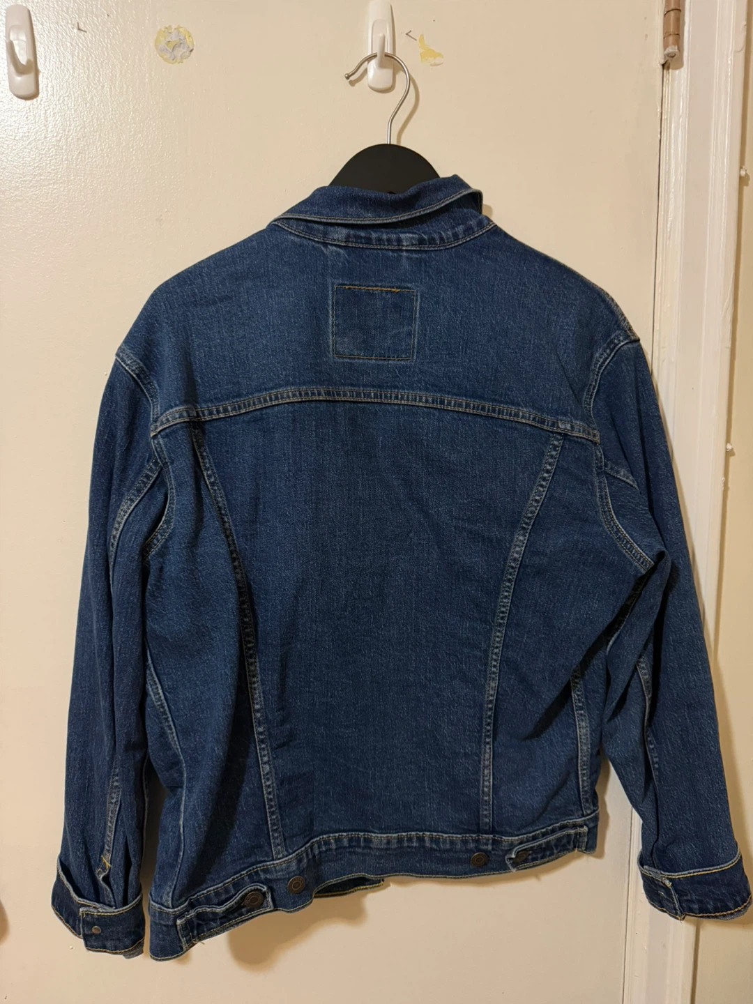 Levi's Trucker Denim Jacket - Size S - photo 3