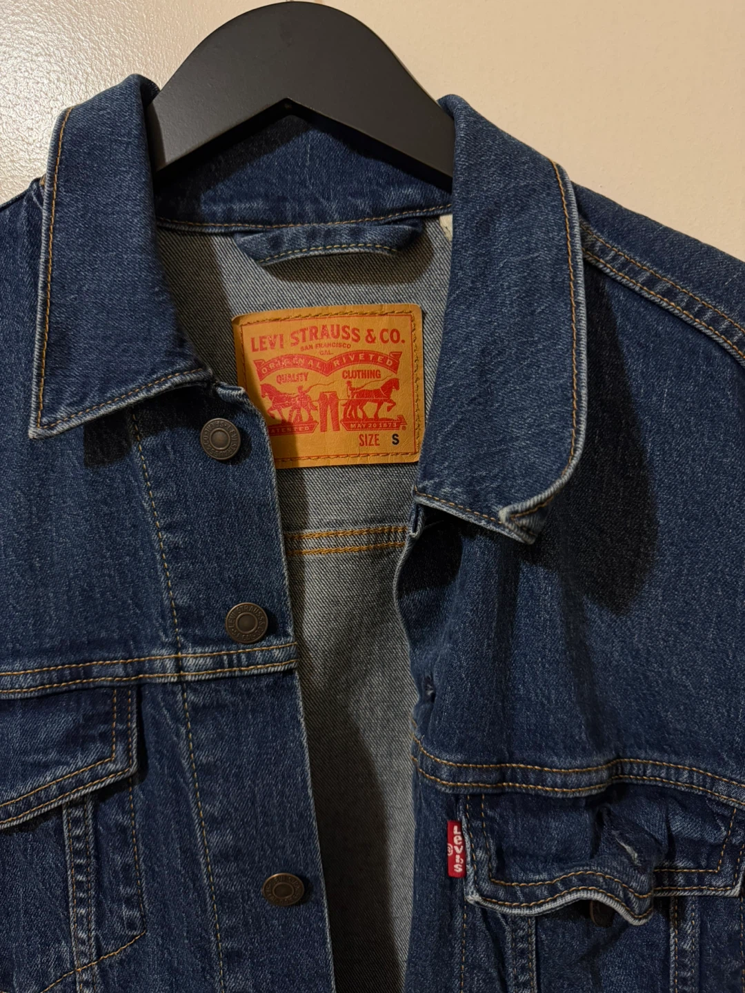 Levi's Trucker Denim Jacket - Size S - photo 2