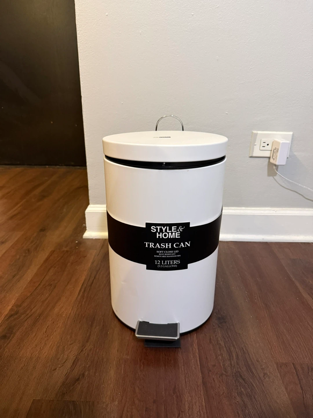 STYLE & HOME White Step Trash Can