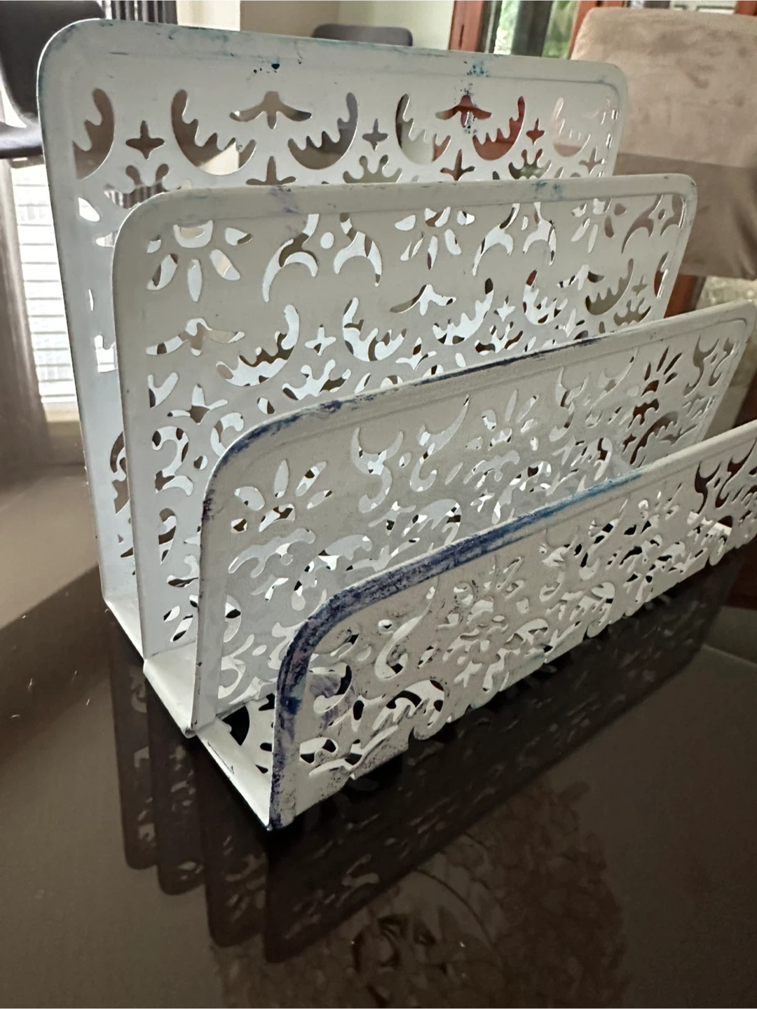 White Metal Desktop Letter Sorter Organizer 🥕