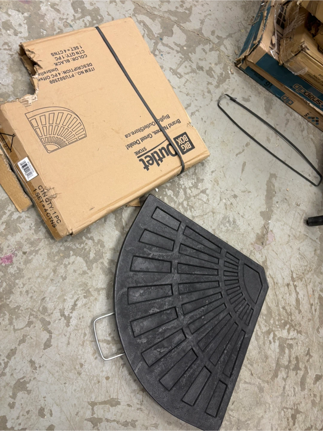 Black Umbrella Base Stand - photo 3