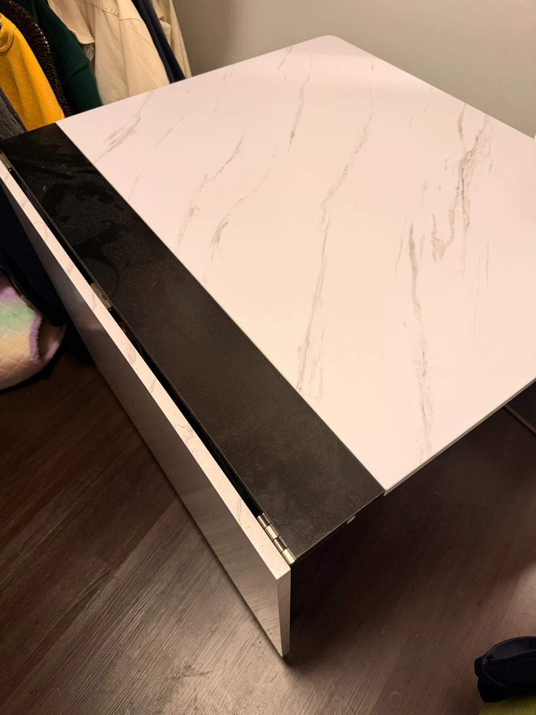Marble and Black Foldable Table