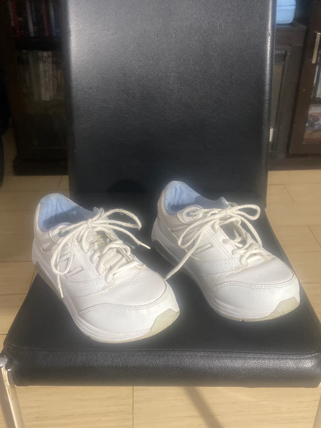 New Balance Women's White Walking Shoes - photo 4