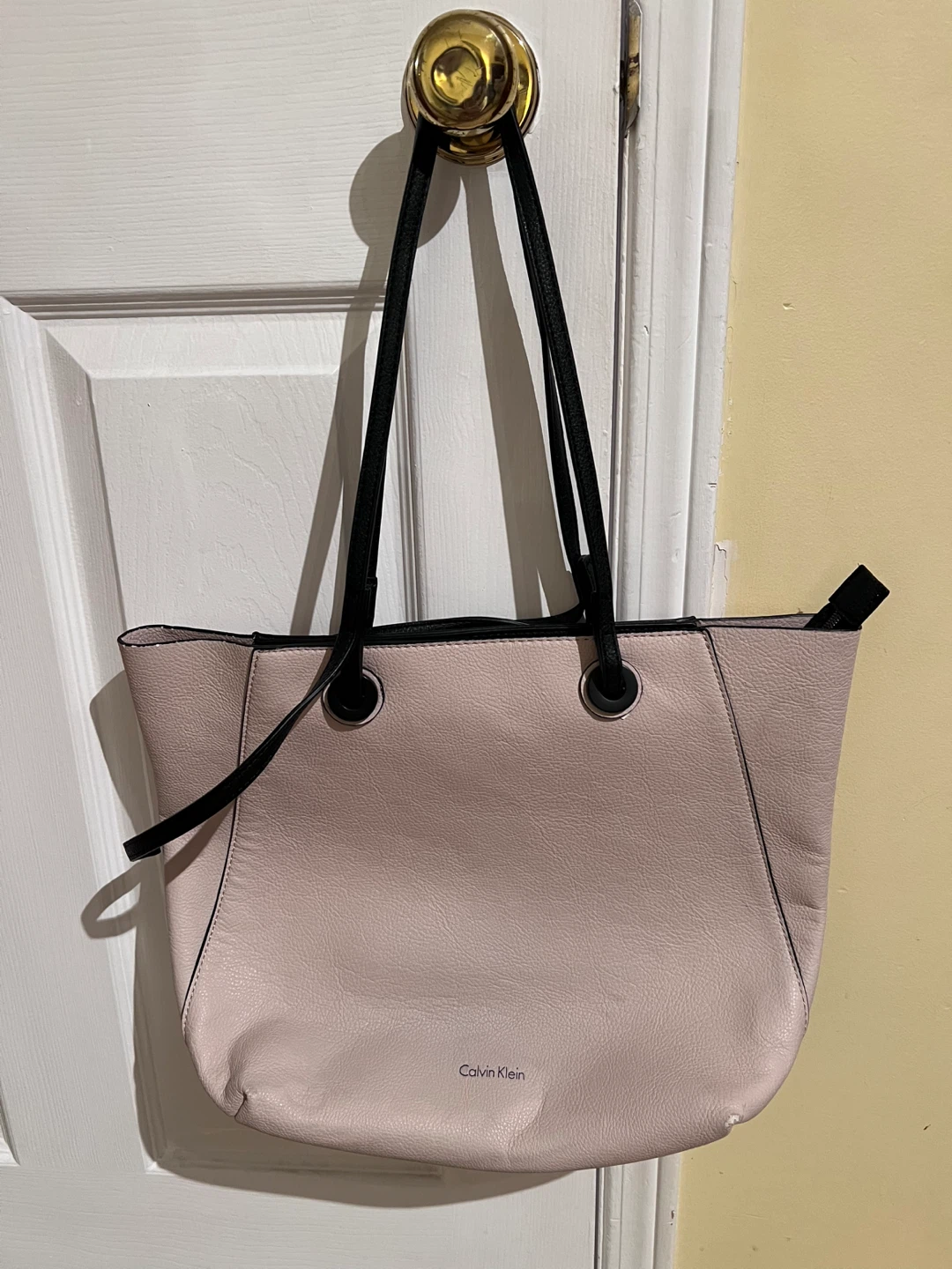 Calvin Klein Pink Tote Bag - photo 4