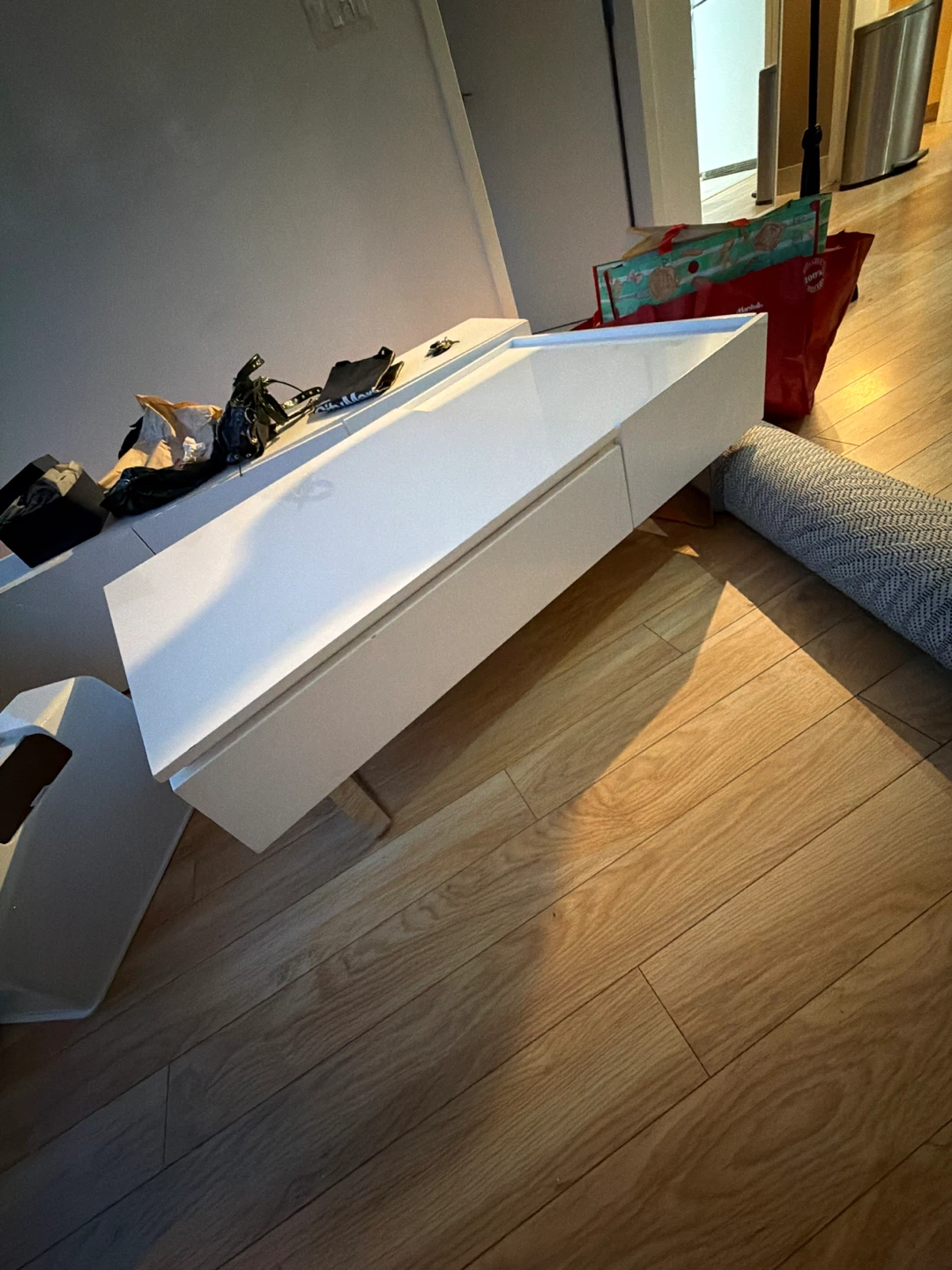 LIFT White Modern Coffee Table with Drawer