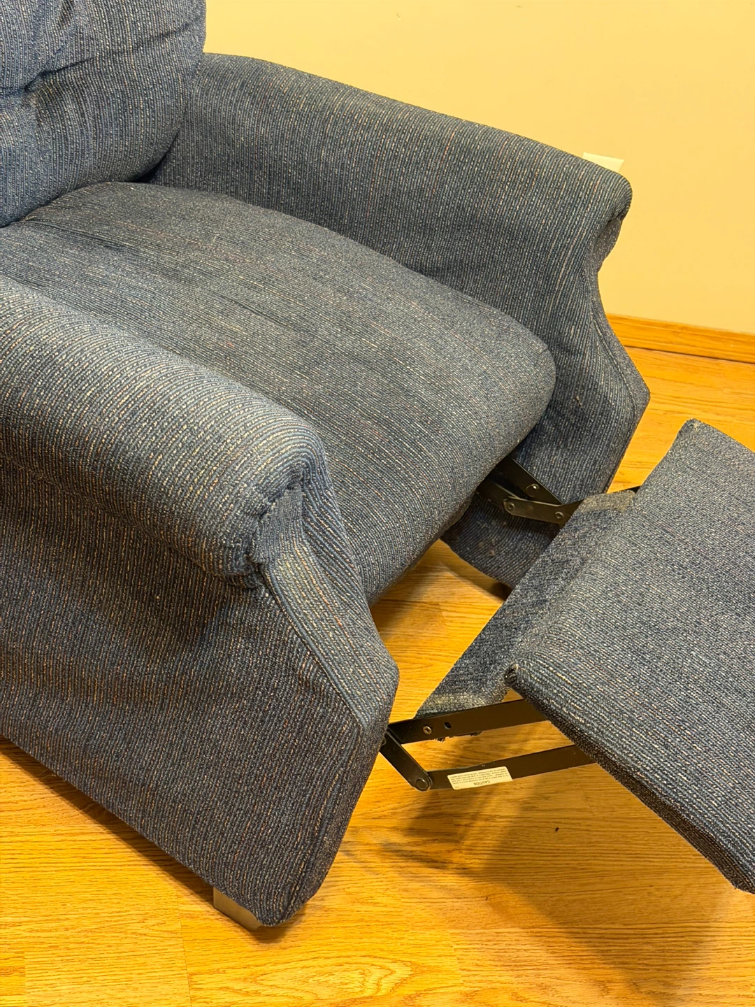 Blue Fabric Recliner Chair - photo 5