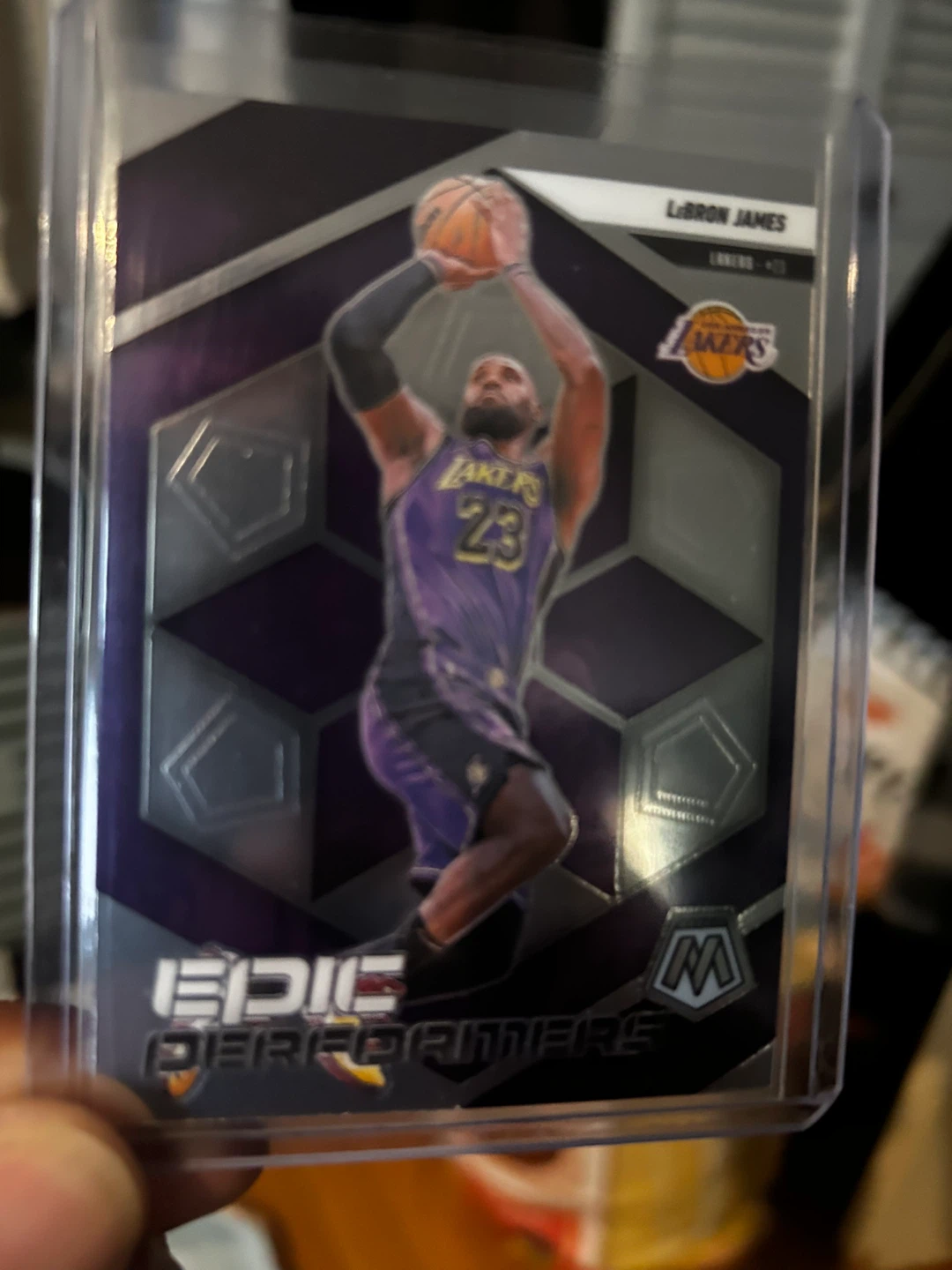LeBron James Epic Performers Basketball Card