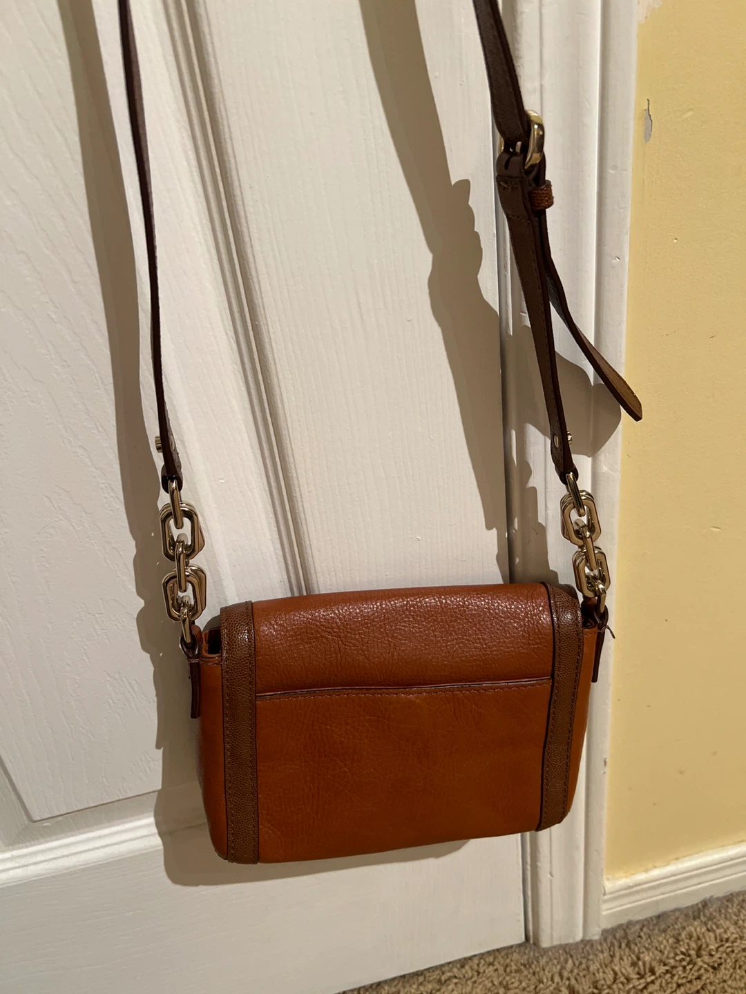 Cole Haan Brown Leather Crossbody Bag with Chain Strap - photo 3