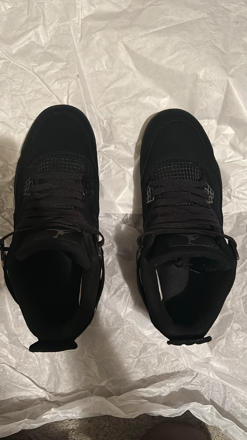 Air Jordan 4 Black Cat - photo 3