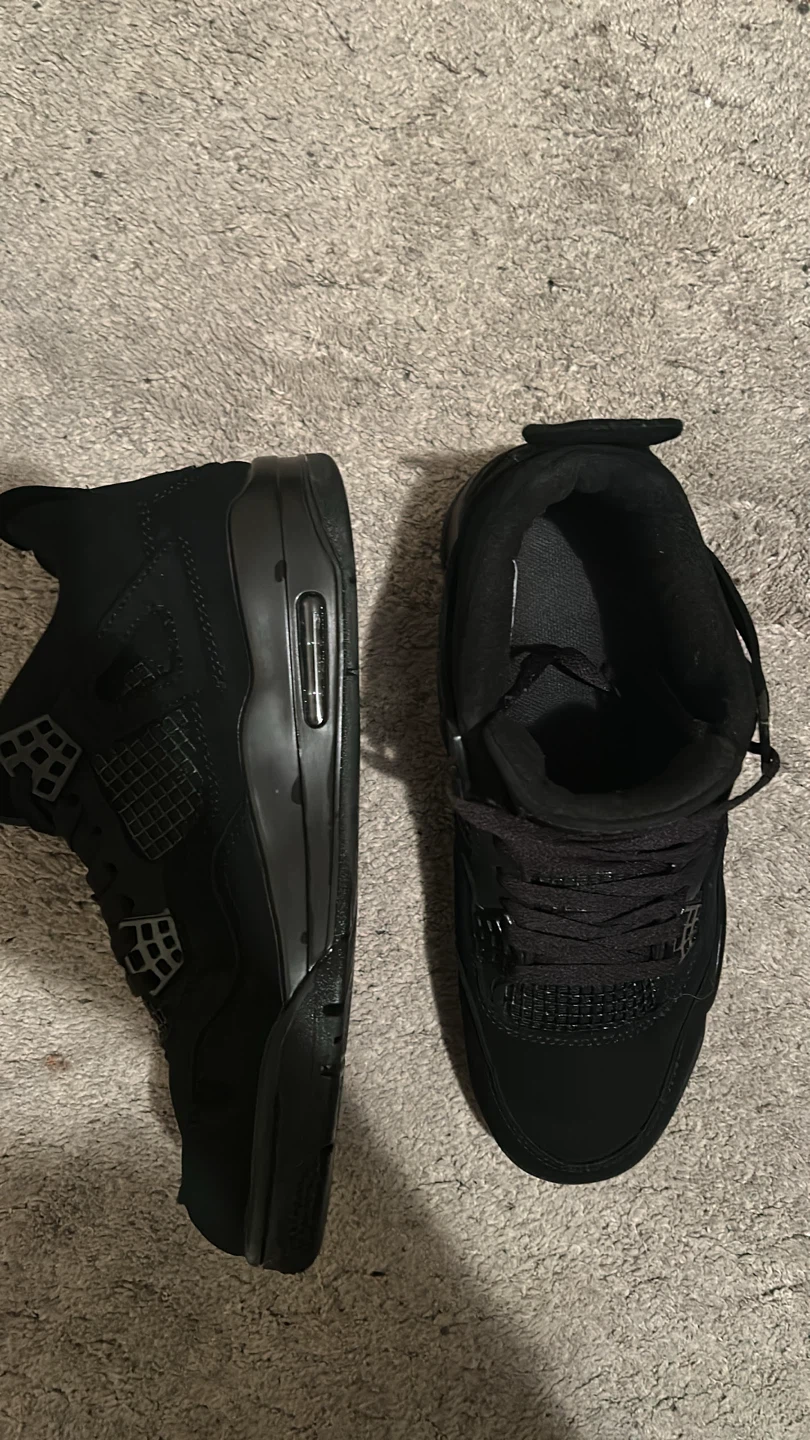 Air Jordan 4 Black Cat - photo 2